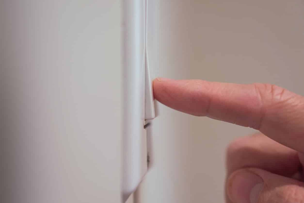 Tips for a Light Switch Not Working: 5 Common Problems & Solutions